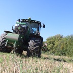 John Deere 6155R bei der Arbeit